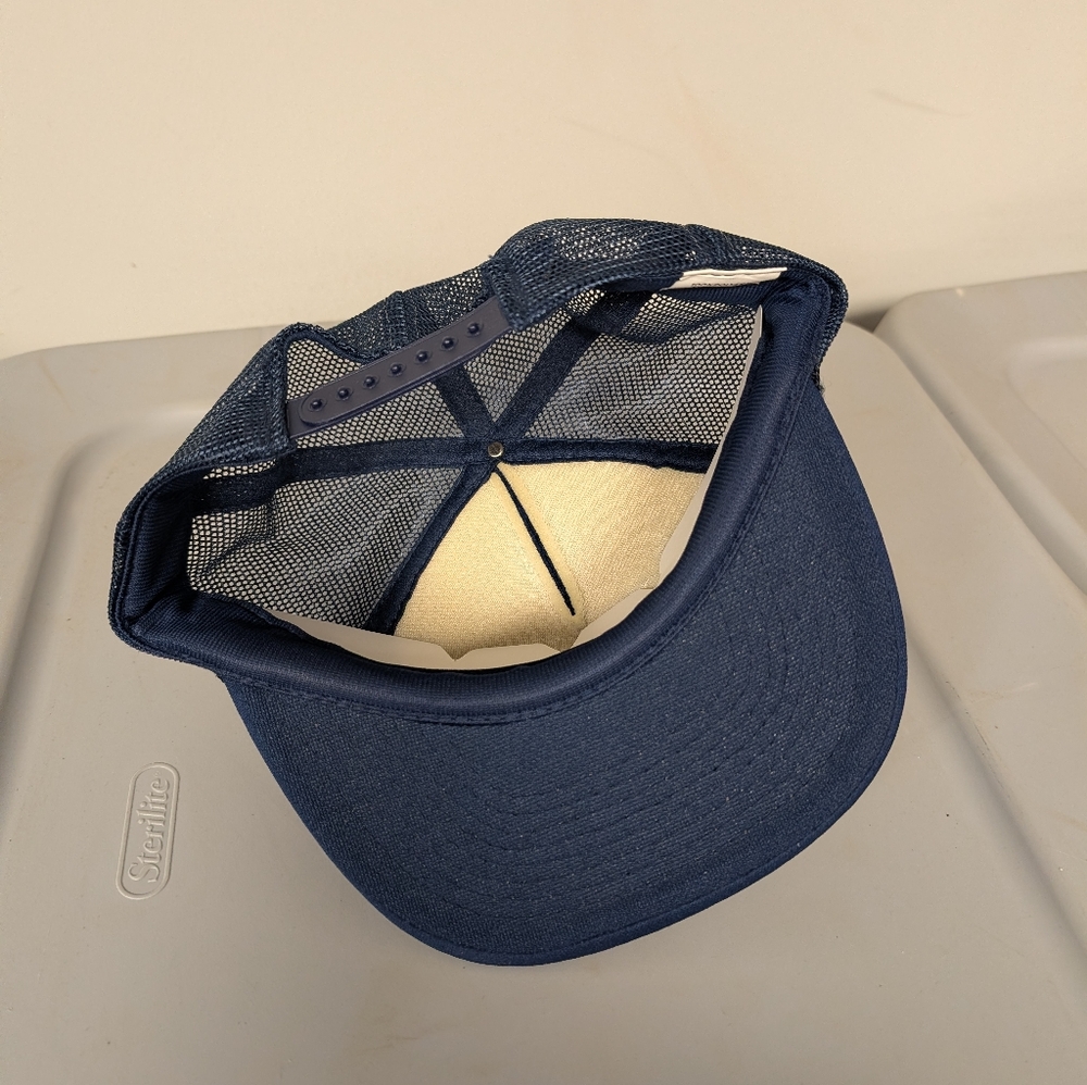Vtg. Elkins Funeral Homes Snapback - Picture 3 of 4